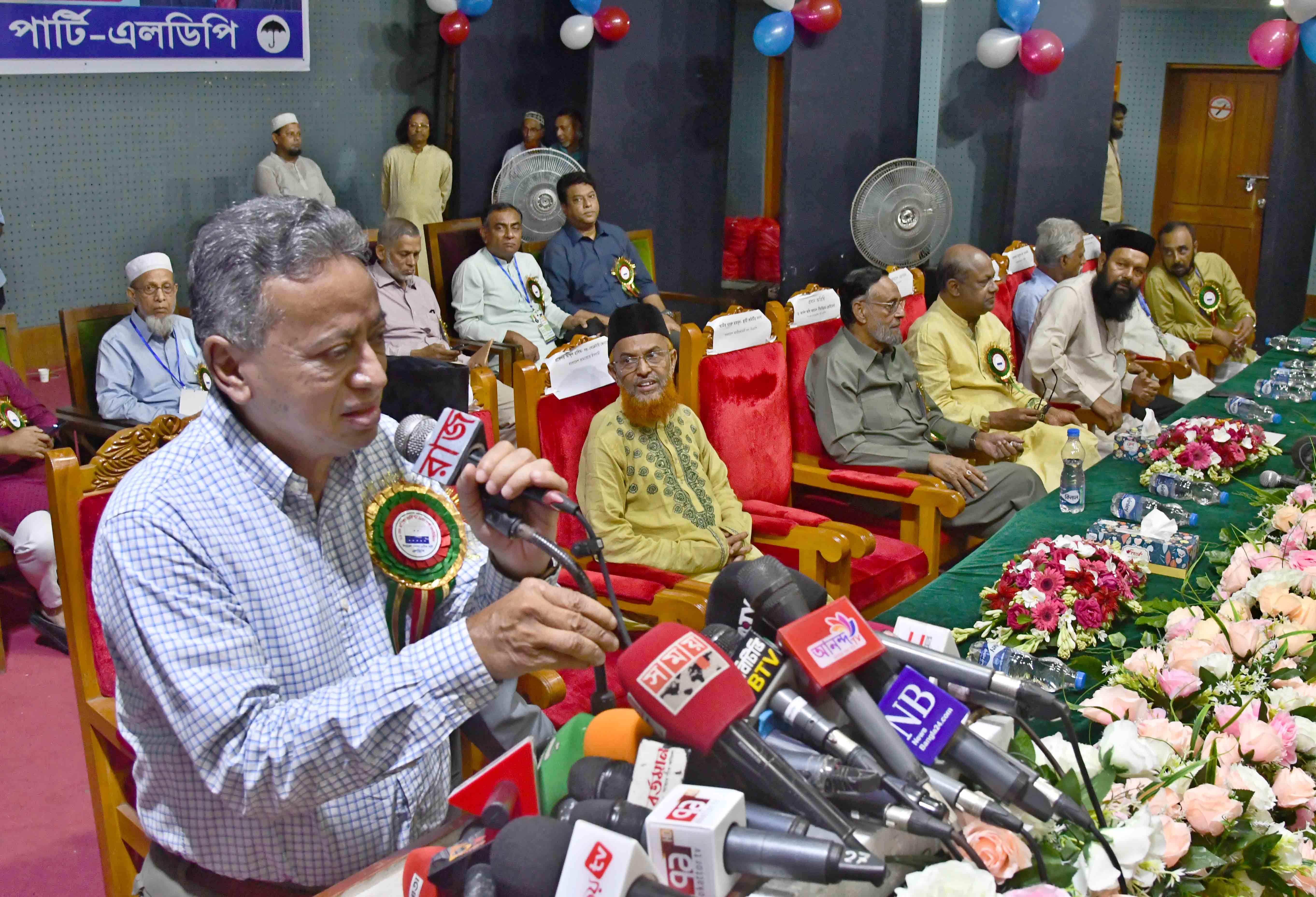 সংস্কার বিএনপির কাছে নতুন কিছু নয় : আমীর খসরু